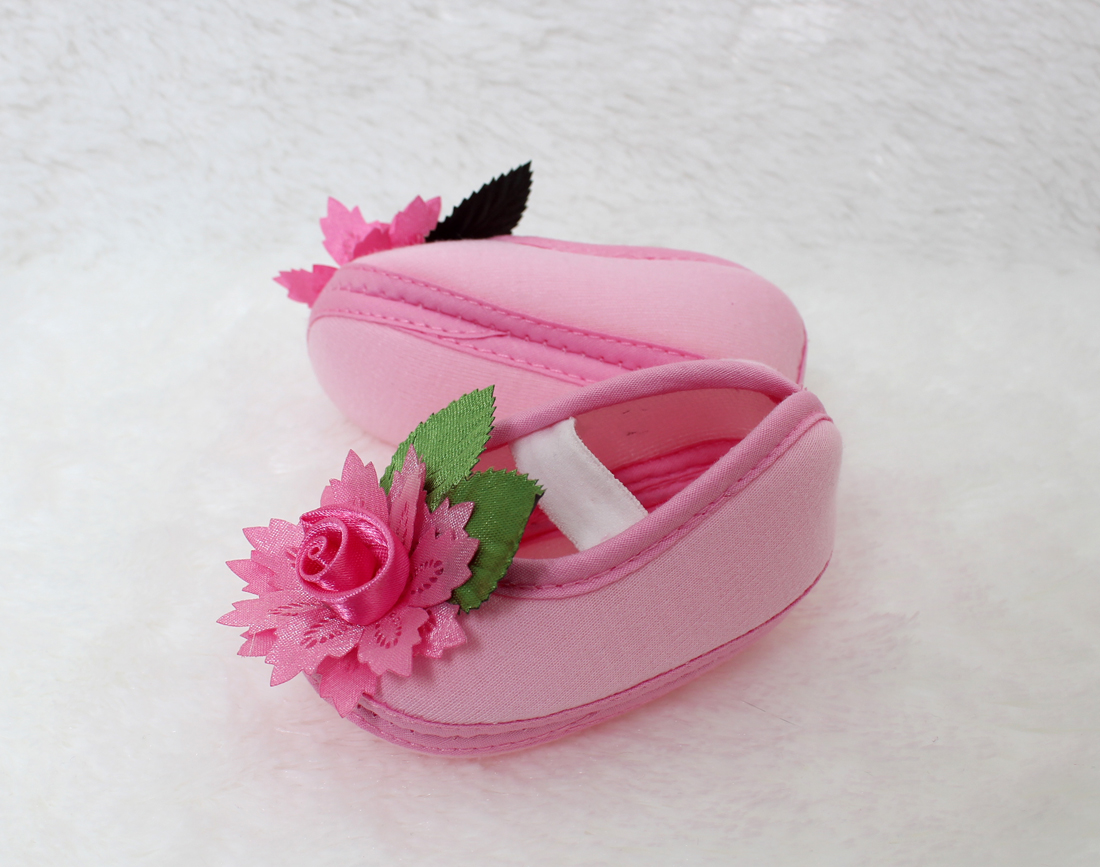 Sepatu Bayi Melati soft pink