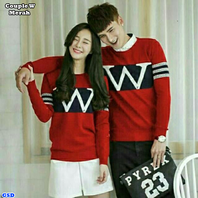 Couple W maroon