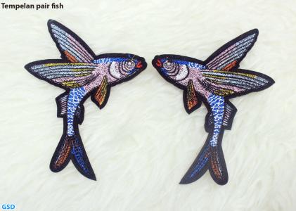 Tempelan pair fish