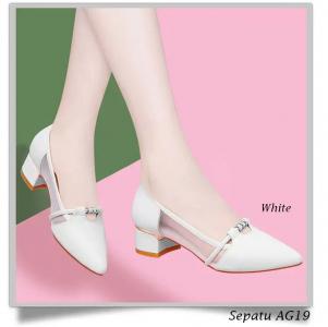 Sepatu AG 19 White