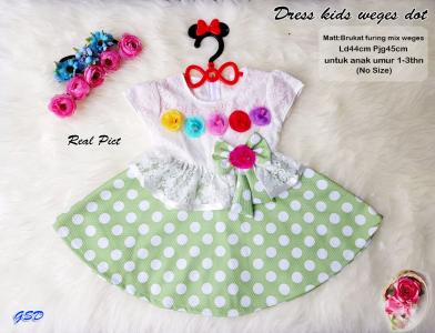 Dress kid weges dot hijau