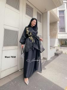 Maxi 703# hitam