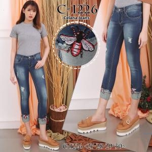 Celana jeans 1226