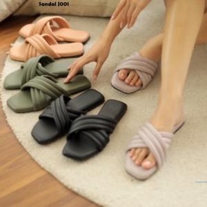 Sandal J001