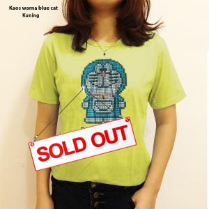 Kaos warna blue cat kuning