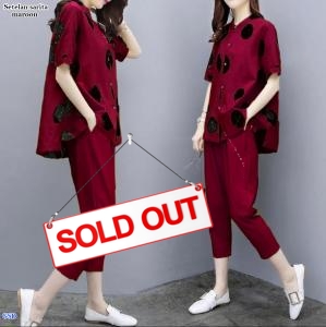 Setelan sarita maroon