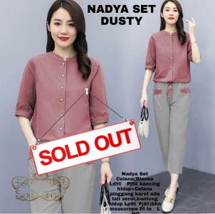 Nadya Set dusty